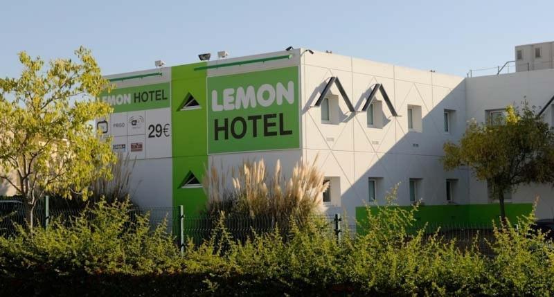 Lemon Hotel Tarascon Eksteriør bilde